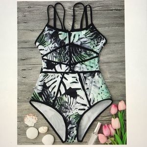 Zaful palm leaf one piece swimsuit